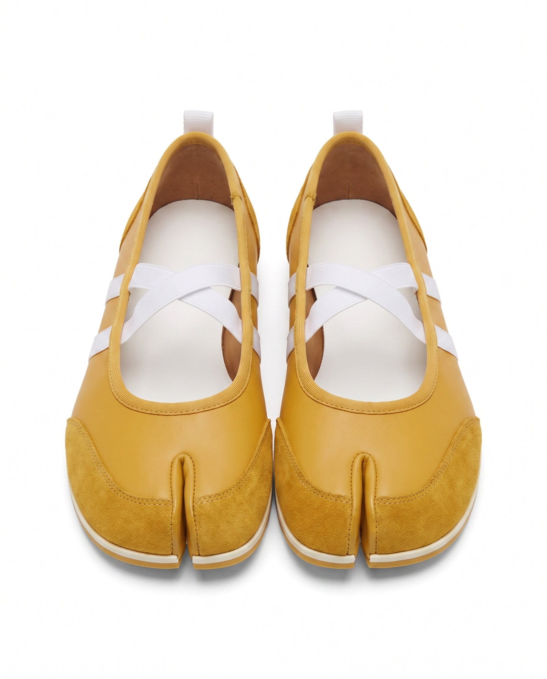 Sana Tabi Mary Jane in Mustard, frontpair
