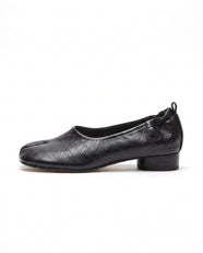 Sora Tabi Low-Heel Flat in Black