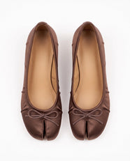 Mayu Tabi Ballet Pump in Camel