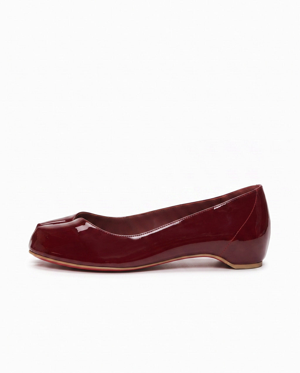 Maiko Tabi Ballet Flat in Wine