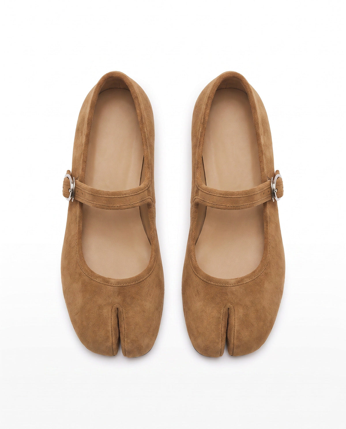 Sena Tabi Mary Jane in Camel