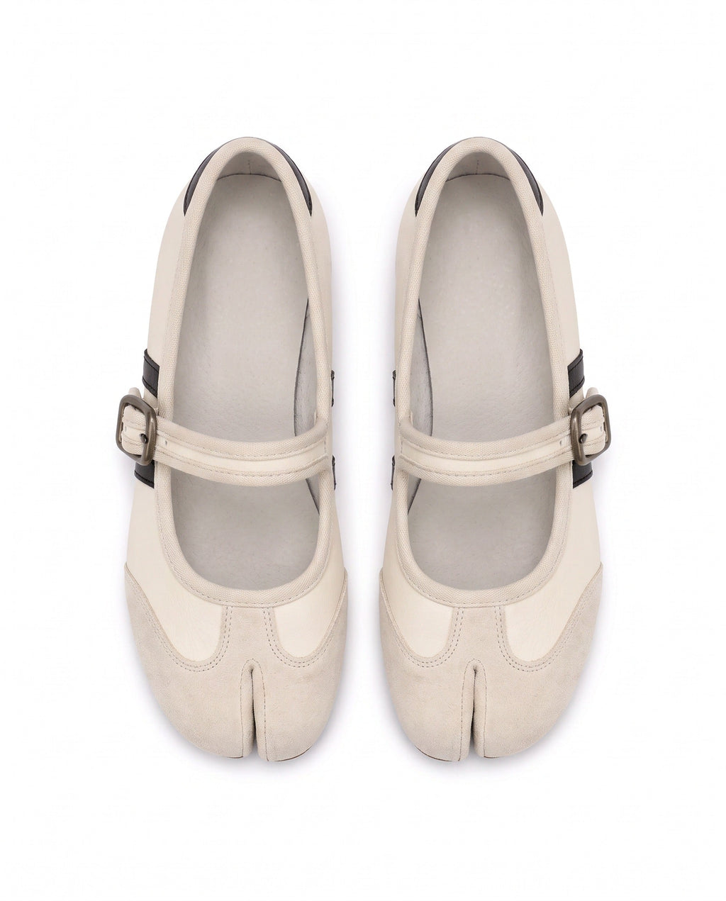 Akari Tabi Two-Tone Mary Jane in White