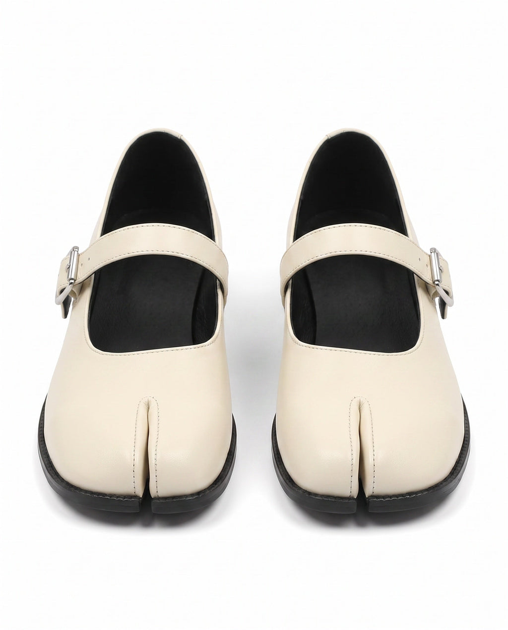 Kiku Tabi Buckle Mary Jane in Cream