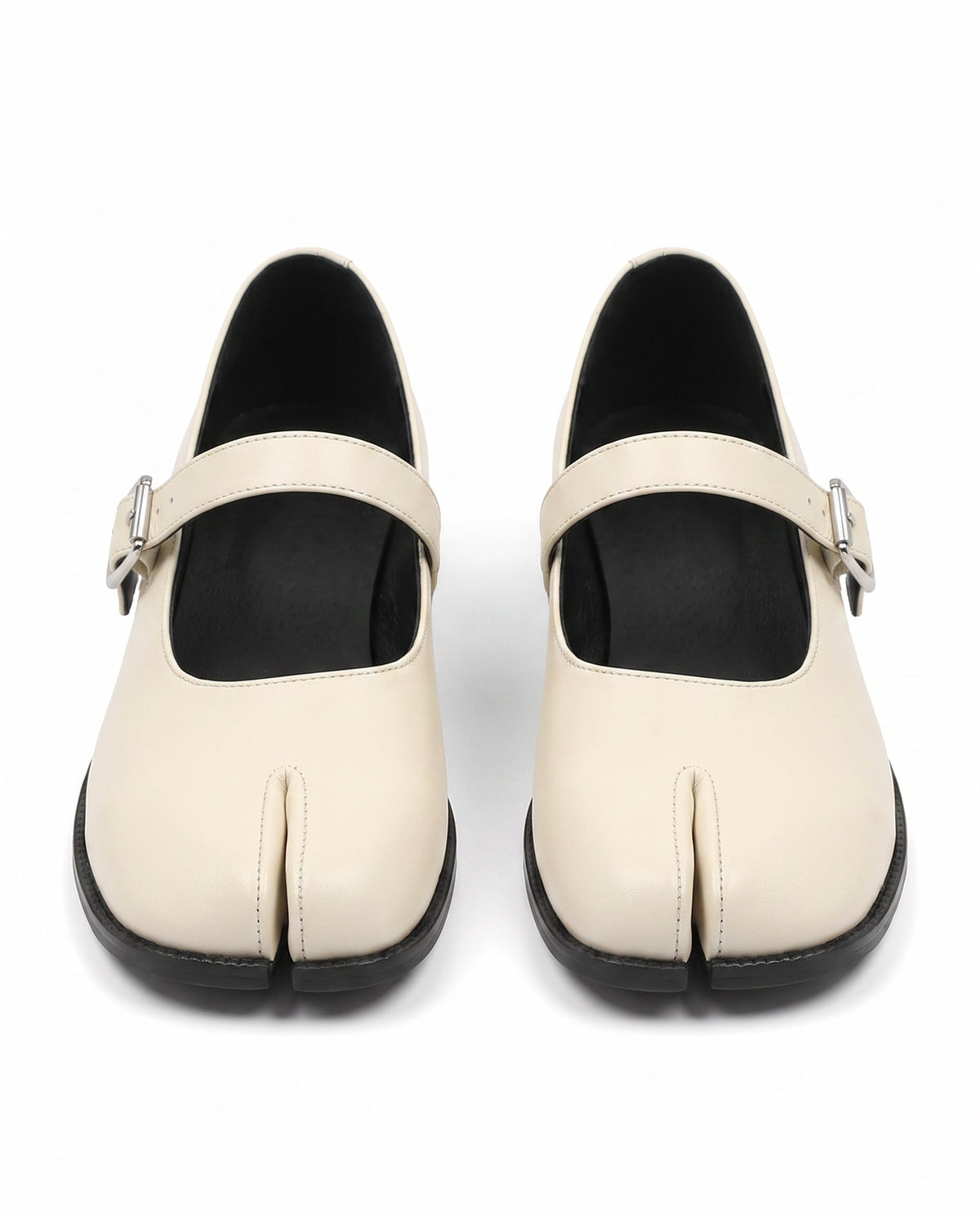 Kiku Tabi Buckle Mary Jane in Cream