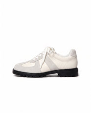 Kaoru Tabi Derby in Off White