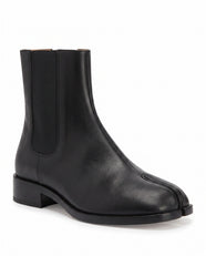 Fuyumi Tabi Chelsea Boot in Black