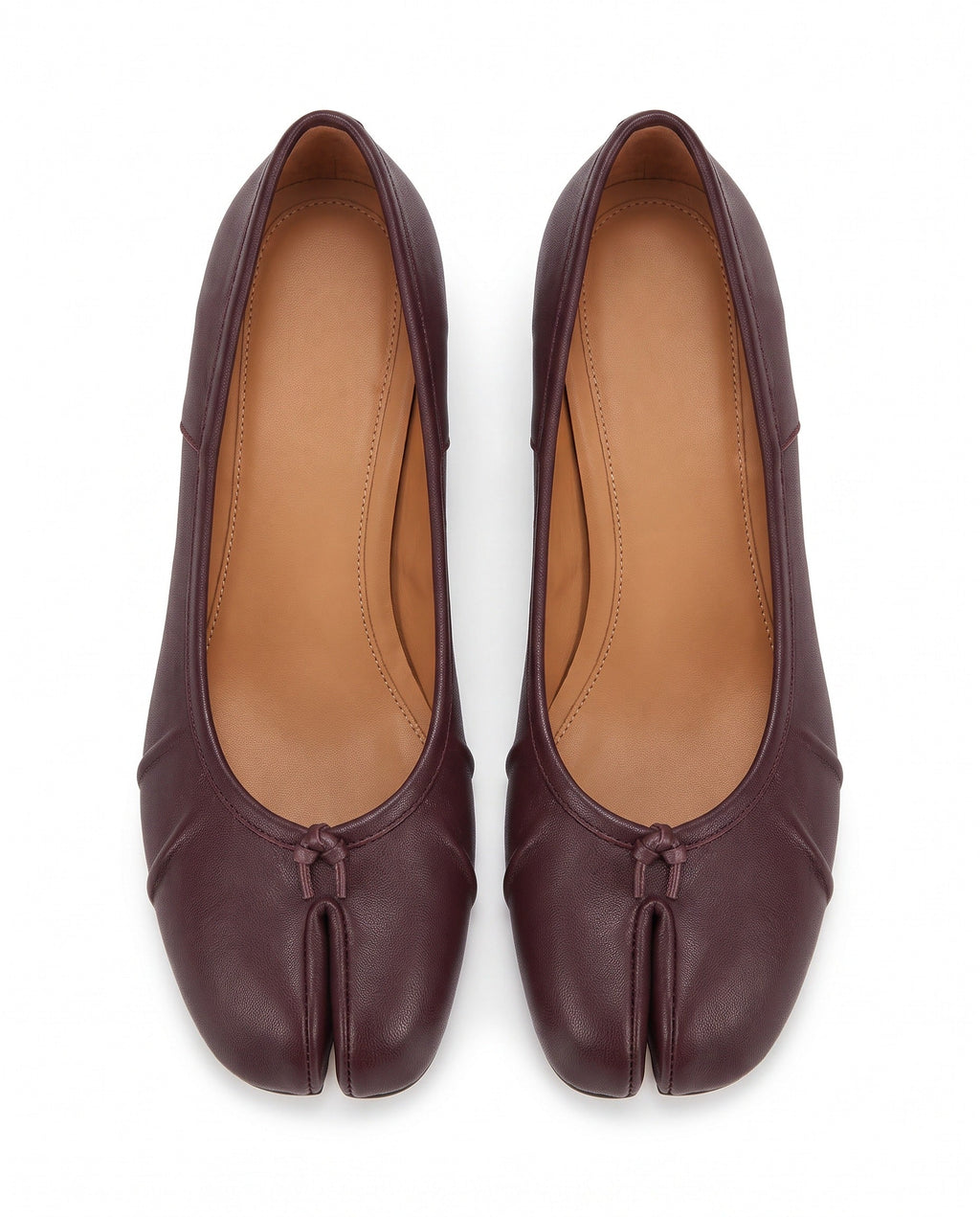 Mio Tabi Ballet Pump in Wine