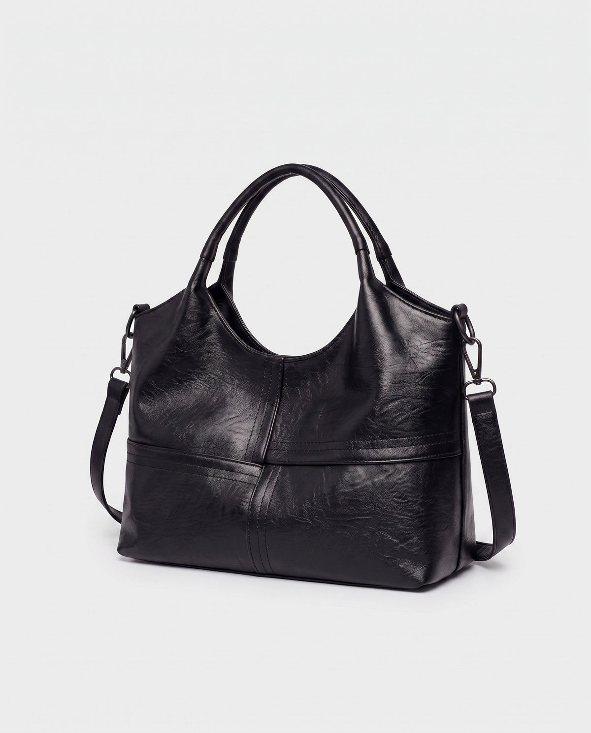 mia miyagami Izumi Slouchy Hobo in Black