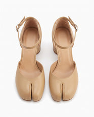 Sumire Tabi Mary Jane Pump in Milk Tea
