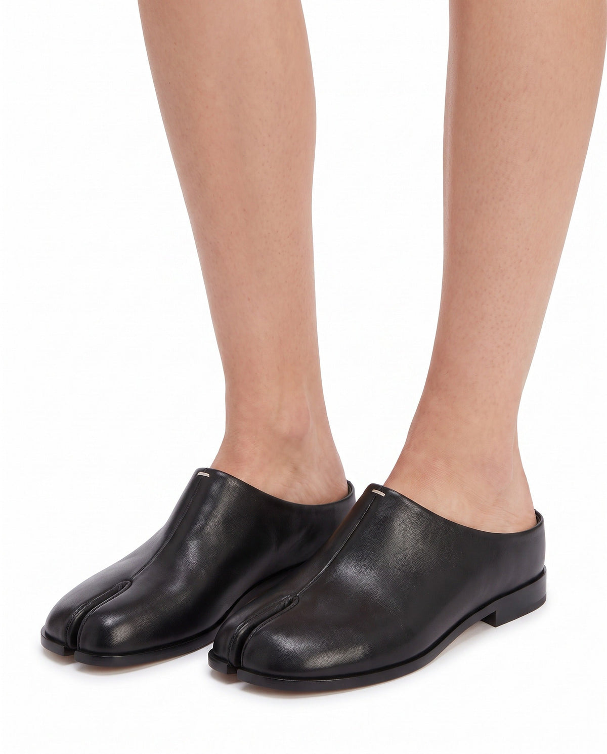 Michi Tabi Mule in Black