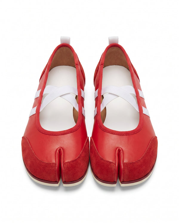 Sana Tabi Mary Jane in Crimson, frontpair