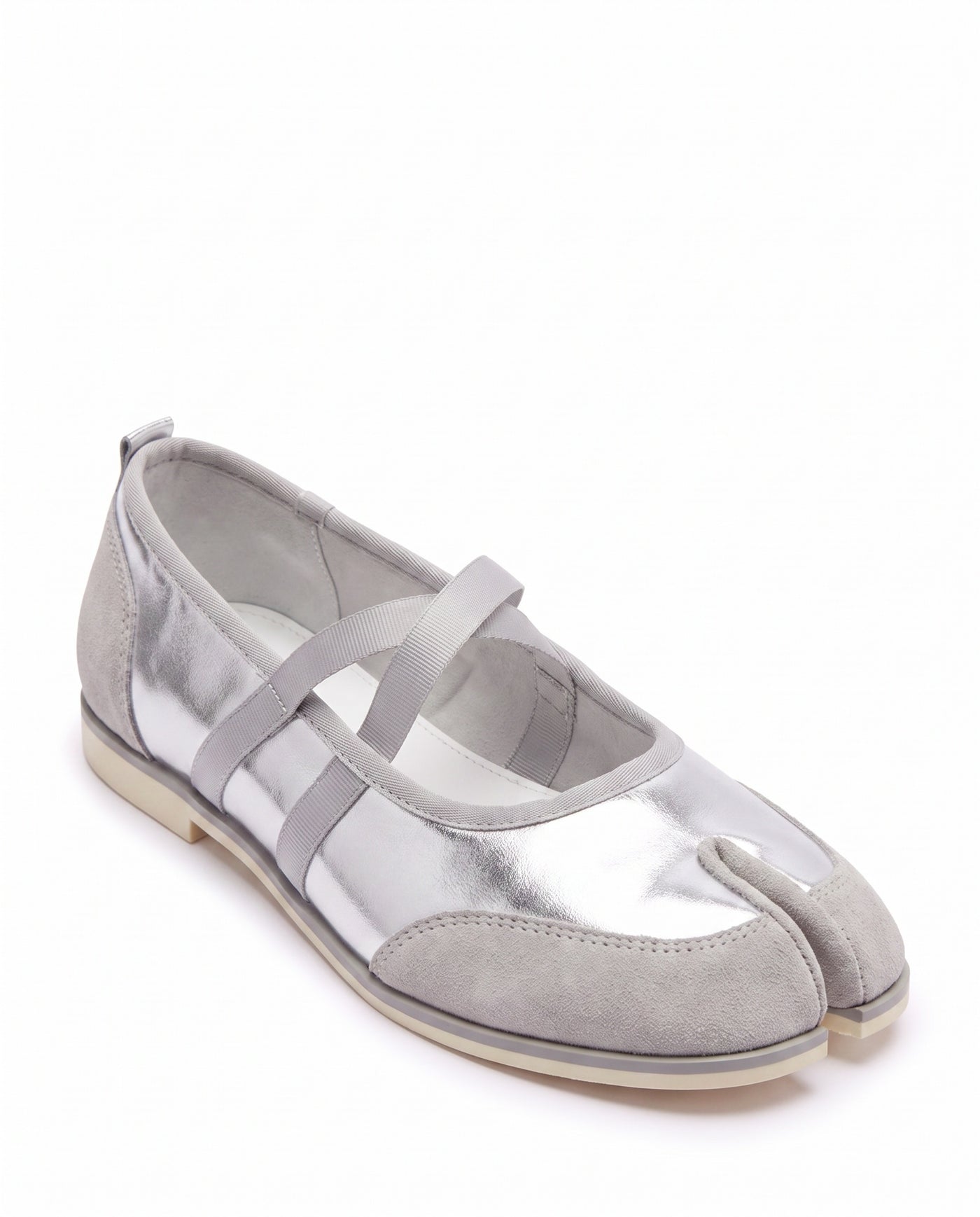 Sana Tabi Mary Jane in Silver
