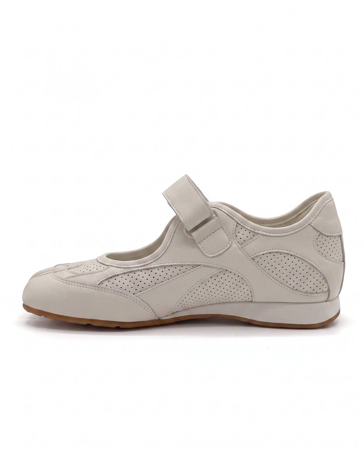 Ibuki Tabi Sneaker in White