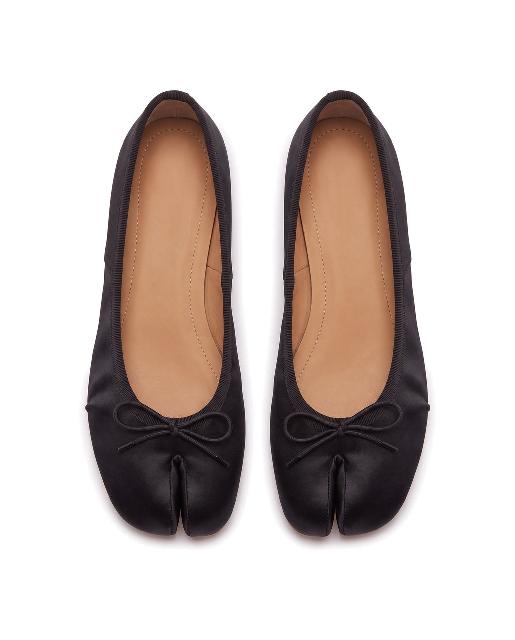 Airi Tabi Ballet Flat in Black