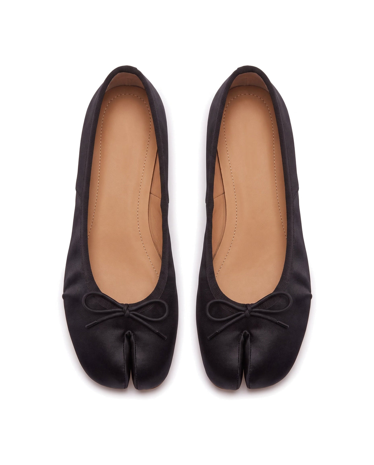 Airi Tabi Ballet Flat in Black