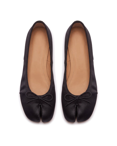 Airi Tabi Ballet Flat in Black