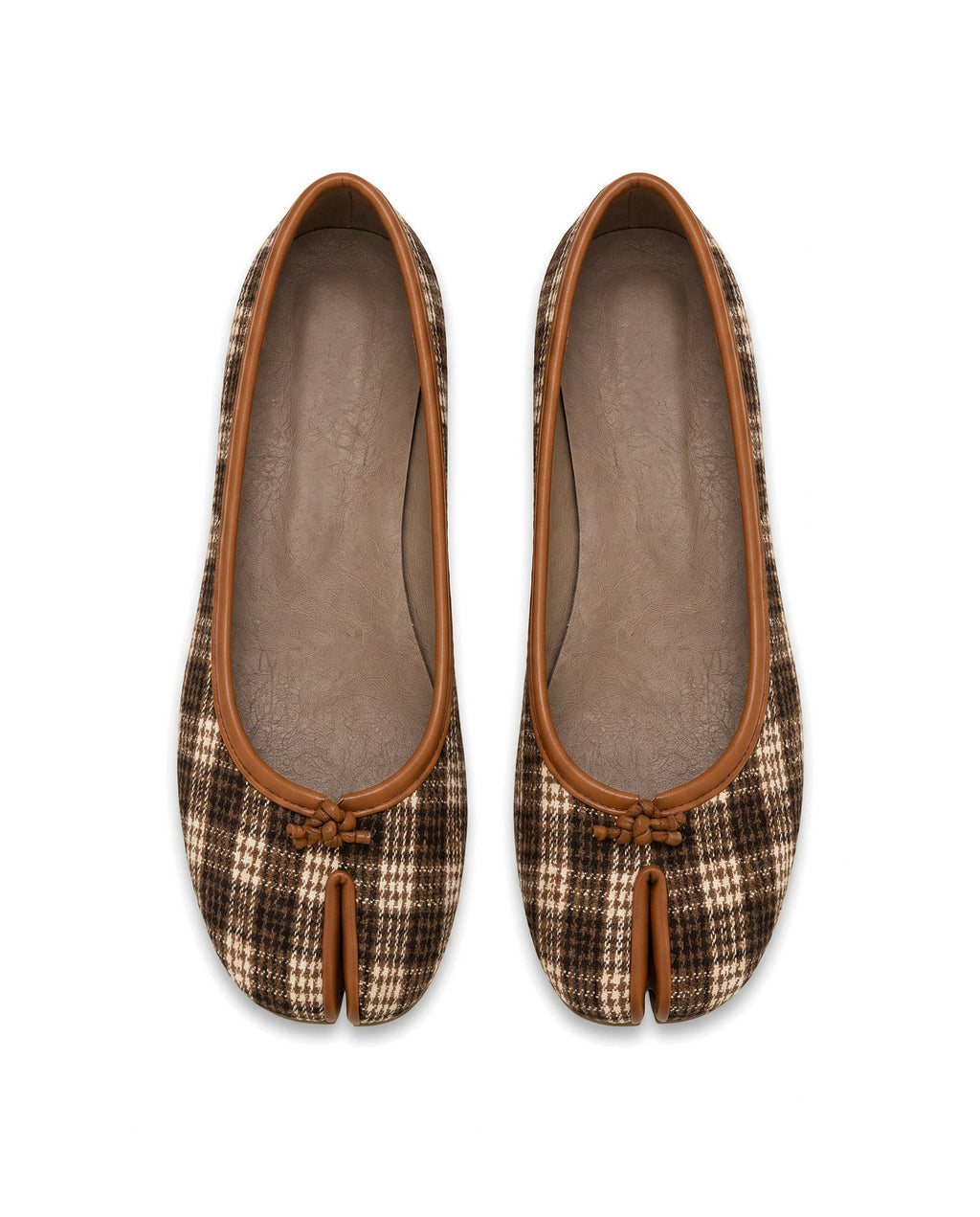 Ayame Tabi Ballet Flat in Coffee Check