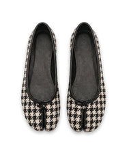 Ayame Tabi Ballet Flat in Houndstooth