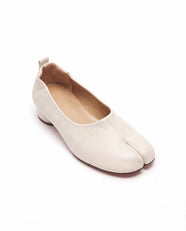 Sora Tabi Low-Heel Flat in White