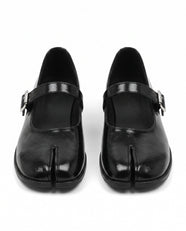 Kiku Tabi Buckle Mary Jane in Black