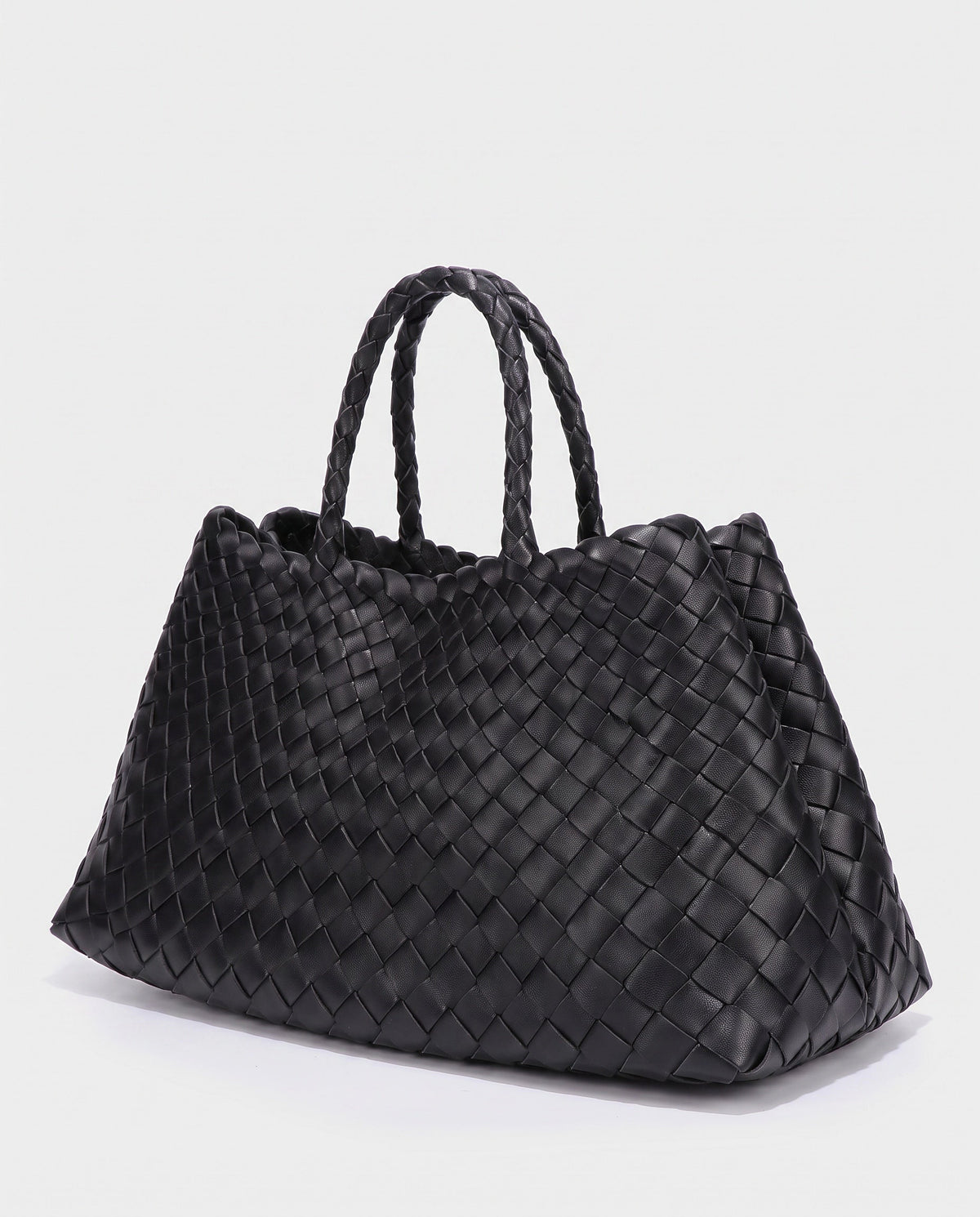 Saki Woven Market Bag in Black