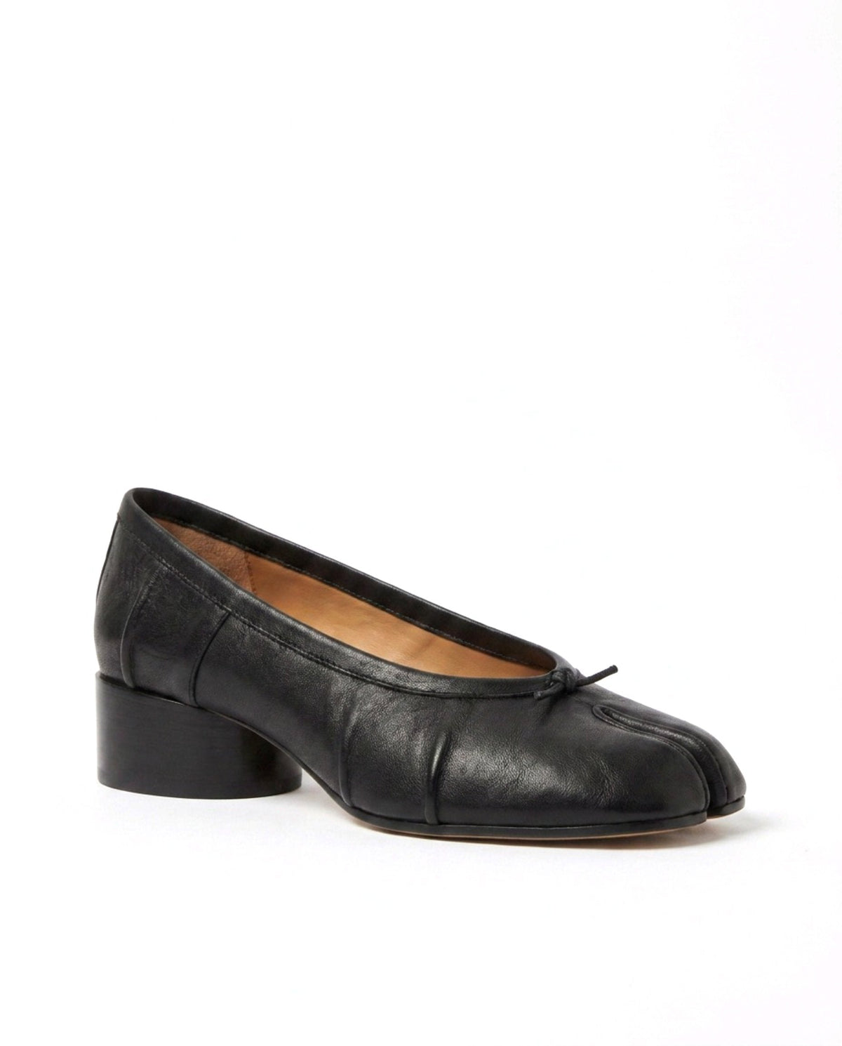 Mio Tabi Ballet Pump in Black