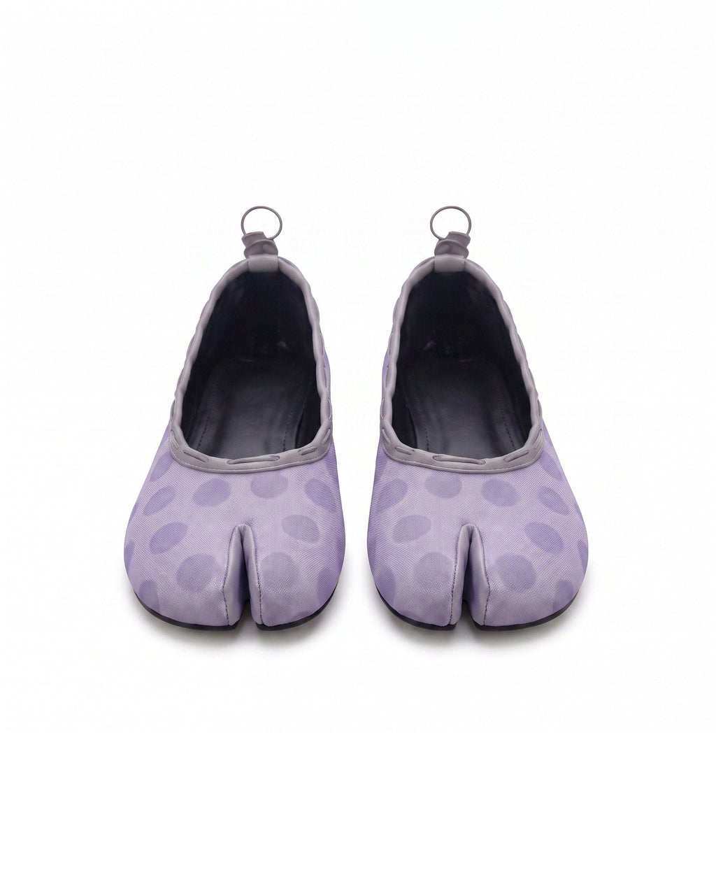 Suzu Tabi Ballet Flat in Slate Polka Dot