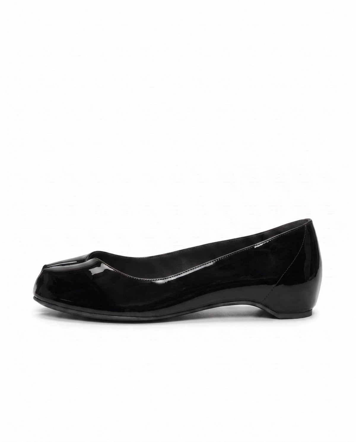 Maiko Tabi Ballet Flat in Black