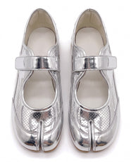 Ibuki Tabi Sneaker in Silver