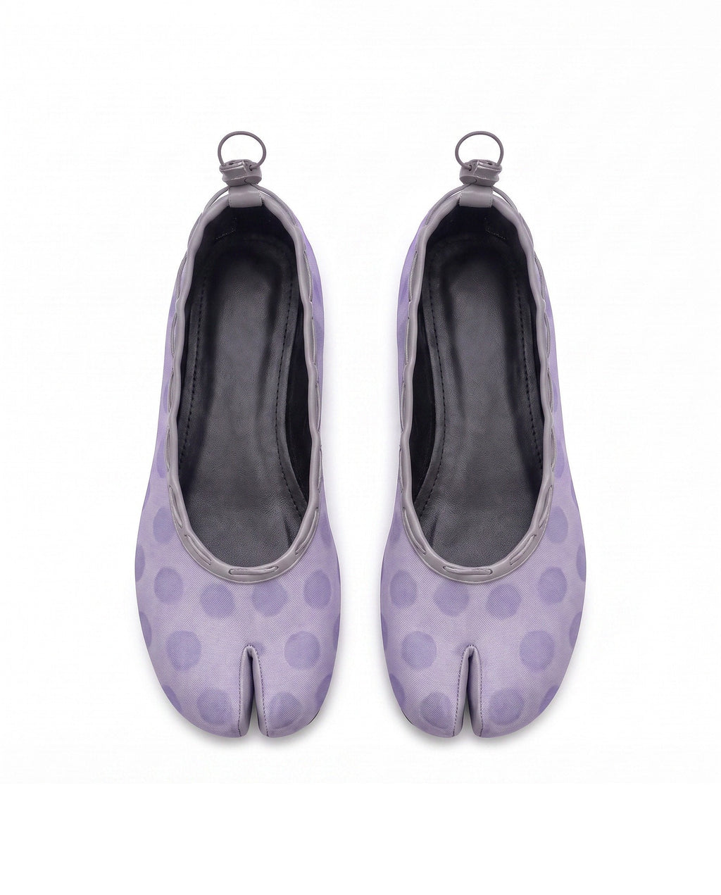 Suzu Tabi Ballet Flat in Slate Polka Dot