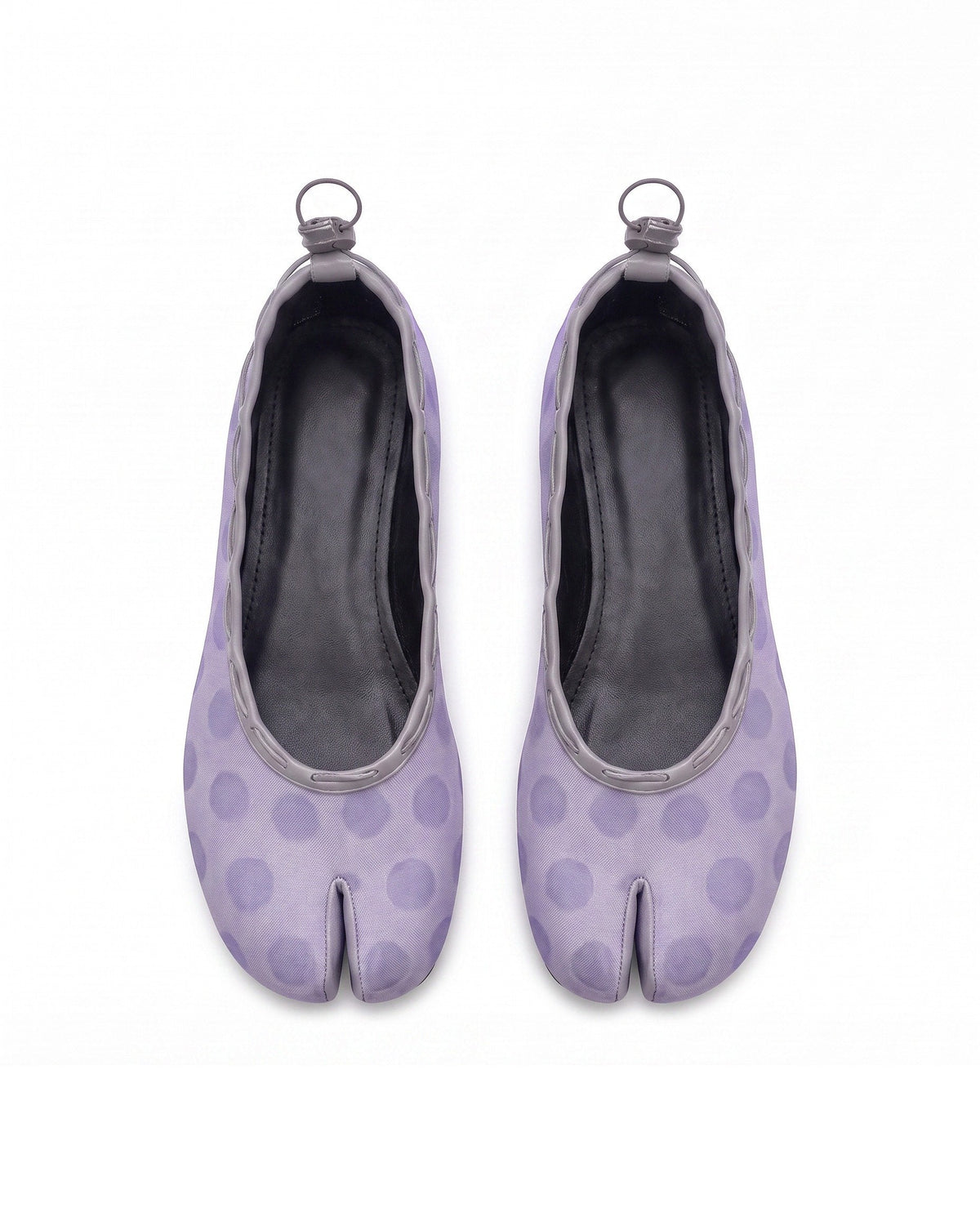 Suzu Tabi Ballet Flat in Slate Polka Dot