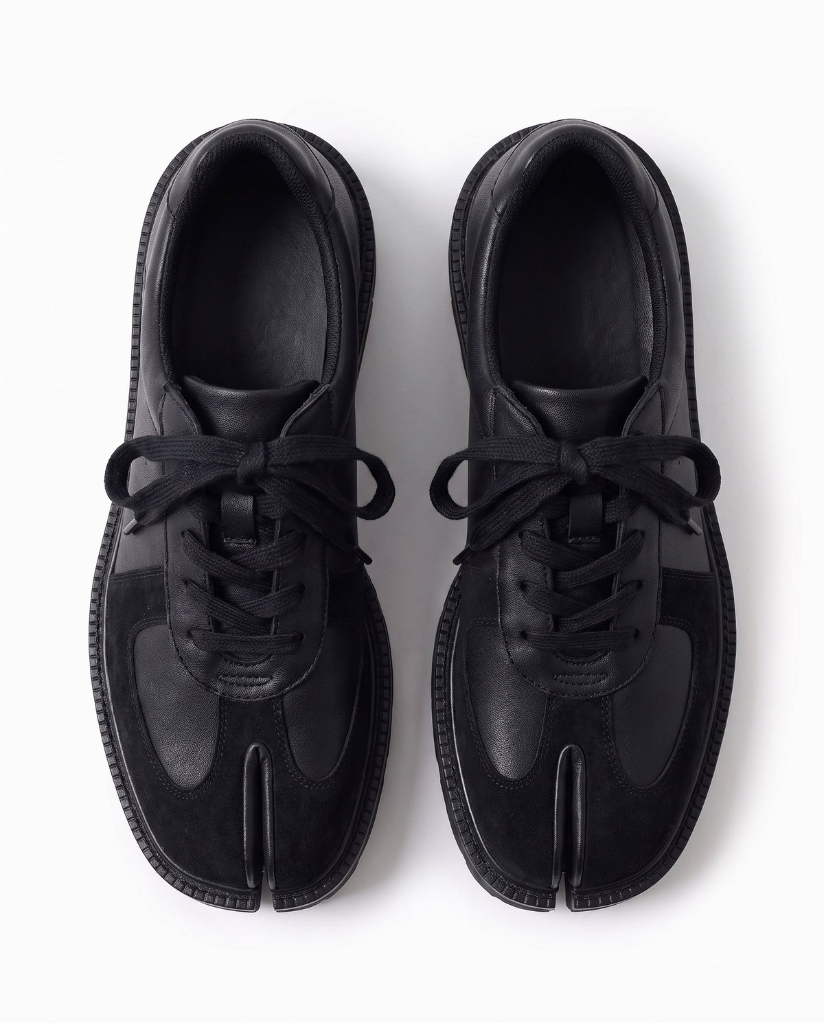Kaoru Tabi Derby in Black
