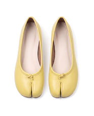 Hana Tabi Ballet Flat in Lemon