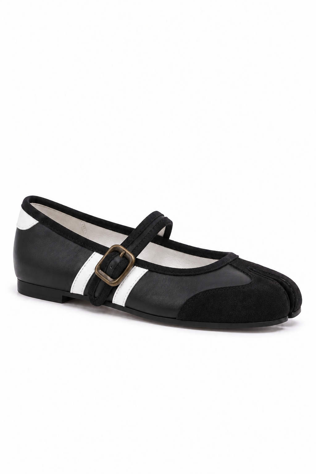 Akari Tabi Two-Tone Mary Jane in Black — side view
