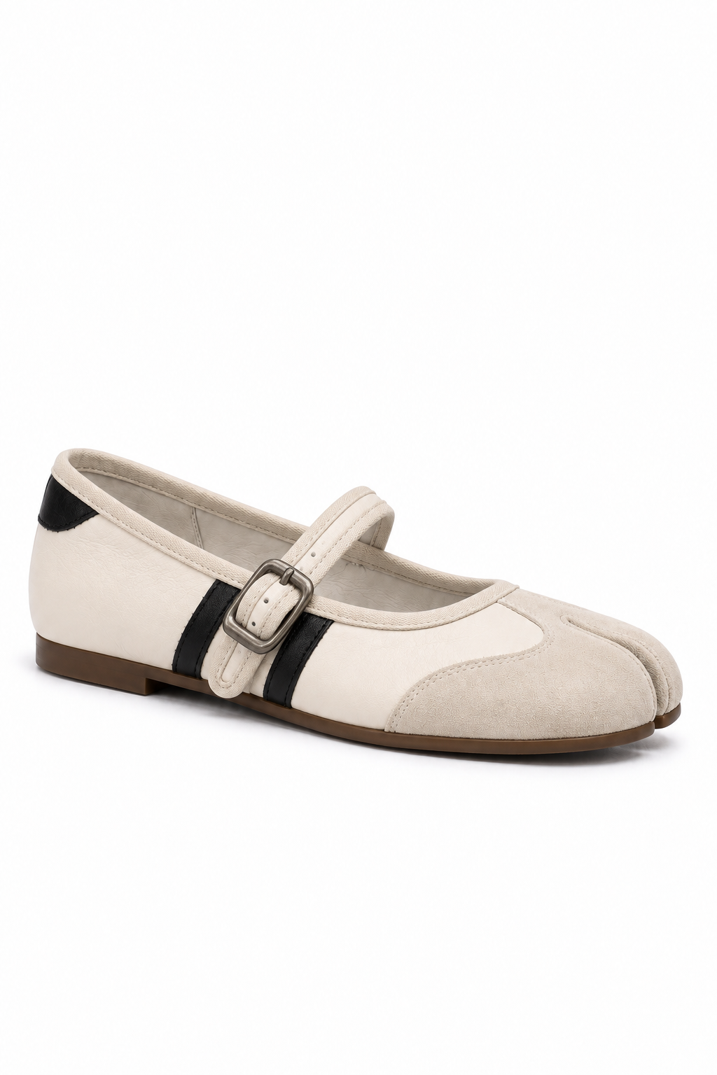Akari Tabi Two-Tone Mary Jane in White — side view