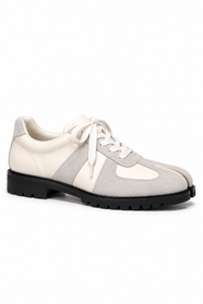 Kaoru Tabi Derby in Off White — side view