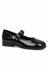 Kiku Tabi Buckle Mary Jane in Black — side view