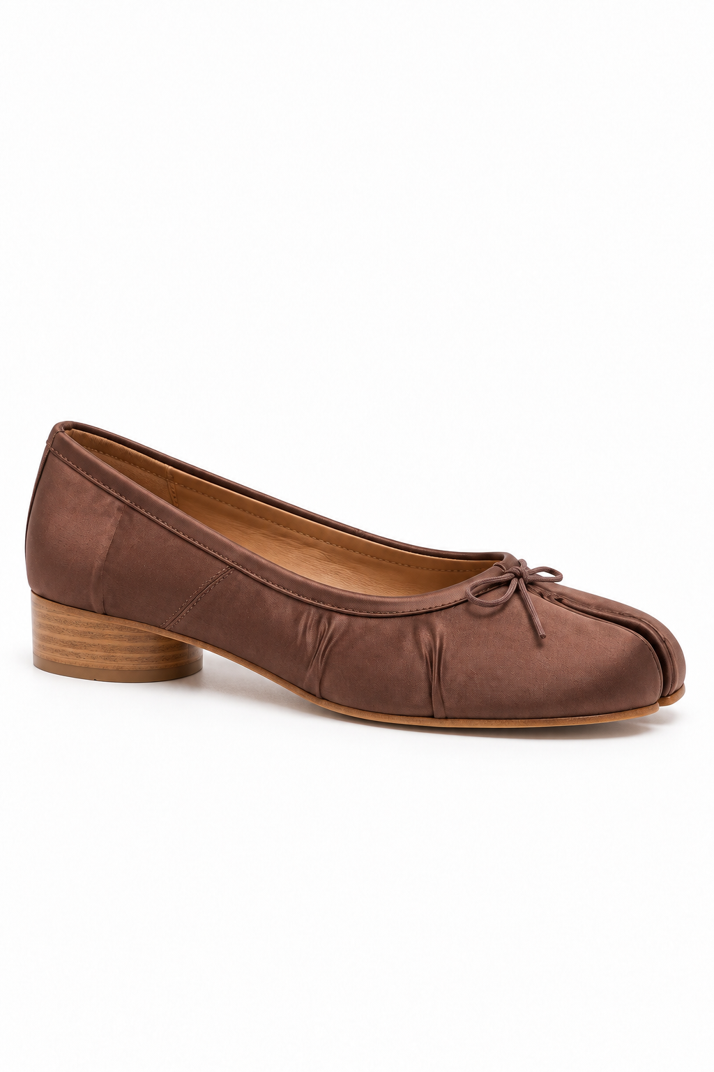 Mayu Tabi Ballet Pump in Camel — side view