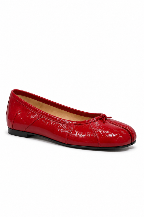 Saya Tabi Ballet Flat in Red — side view