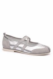 Tomoe Tabi Stripe Mary Jane in White — side view