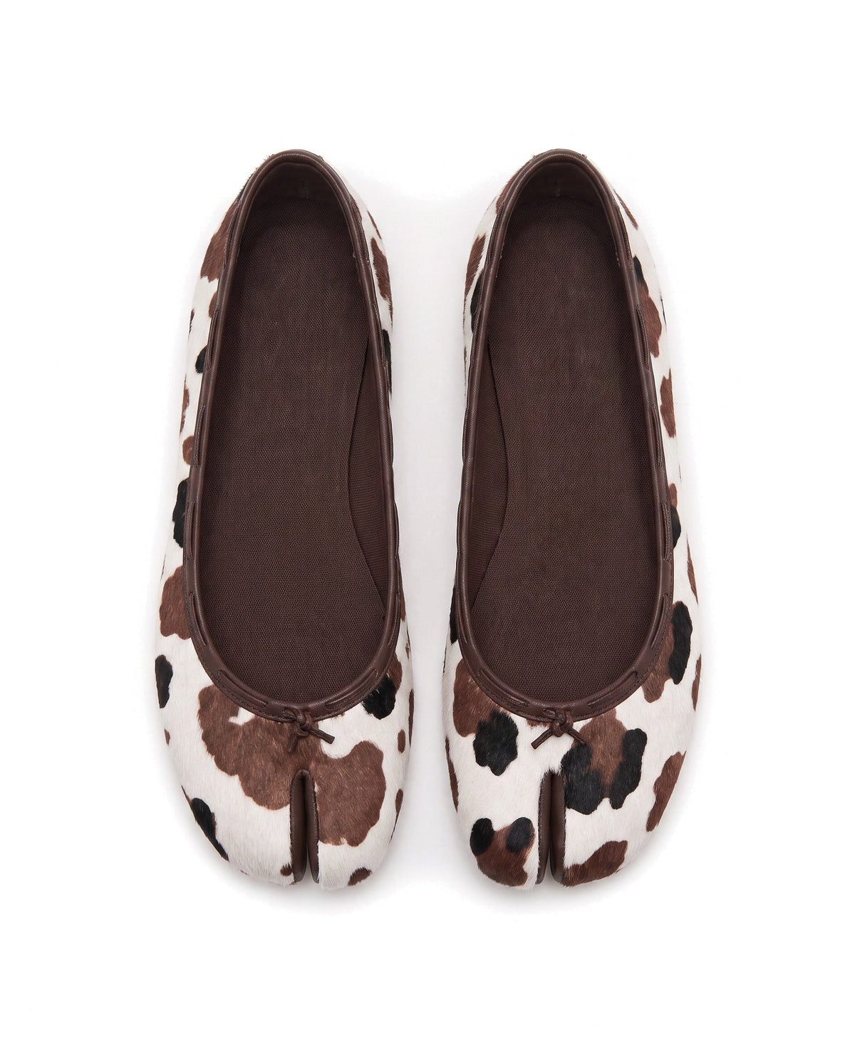 Tora Tabi Flat in Cow Print